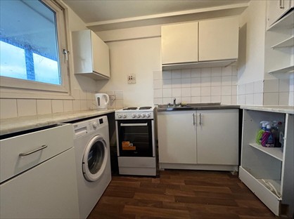 2 Bed Flat, Crane Lodge Road, TW5