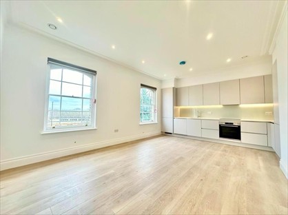 2 Bed Flat, Archway Road, N6