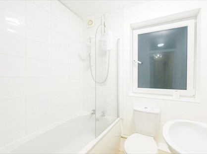 Room in a Shared House, Amelia House, W6