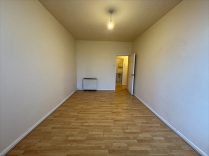 1 Bed Flat, Guy Street, BB12