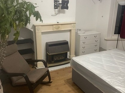 Room in a Shared House, Carstairs Road, SE6