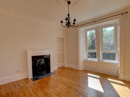 1 Bed Flat, Dens Road, DD3