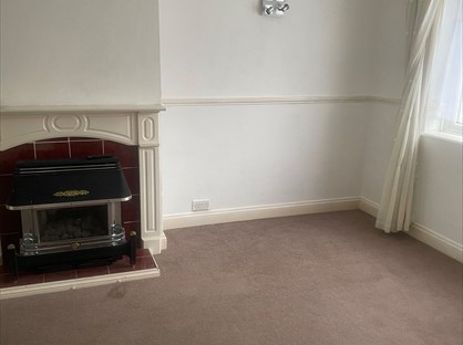 4 Bed Semi-Detached House, Van Dyck Road, CO3