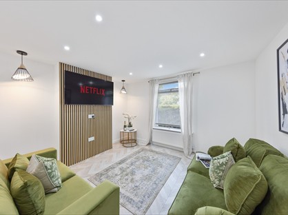 3 Bed Detached House, Worlds End Lane, BR6