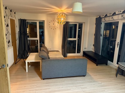 2 Bed Flat, Wave Court, RM7