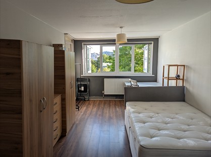 Room in a Shared Flat, B Wycombe, NW8