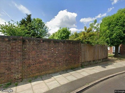 Studio Flat, Sheldrick Close, SW19