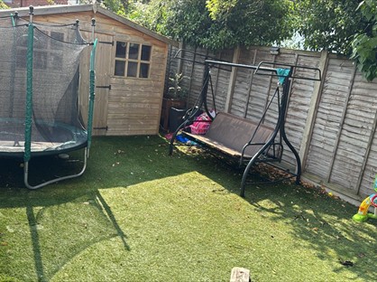 2 Bed Maisonette, Whitton Avenue West, UB5