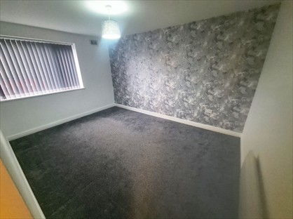 2 Bed Flat, Alderwood Avenue, L24