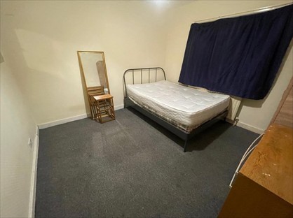 Room in a Shared House, Springfield Mount, NW9