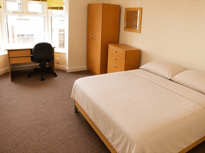 Room in a Shared House, Ripon St, LN5