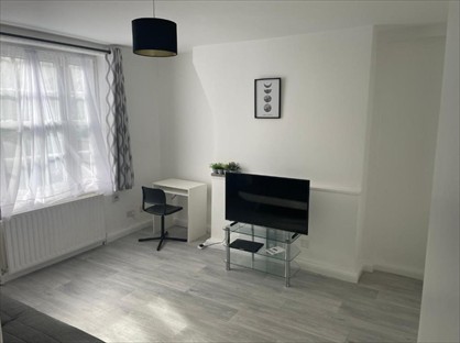 1 Bed Flat, Arne House, SE11