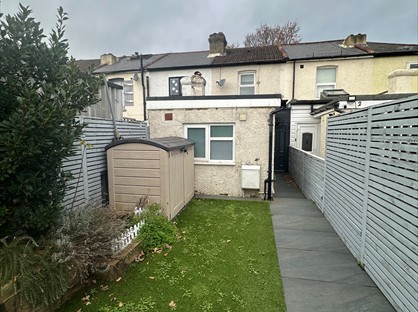 2 Bed Detached House, Spencer Place, CR0