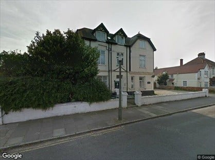 2 Bed Flat, Granville House, CO15