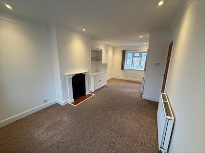 1 Bed Flat, Byng Drive, EN6