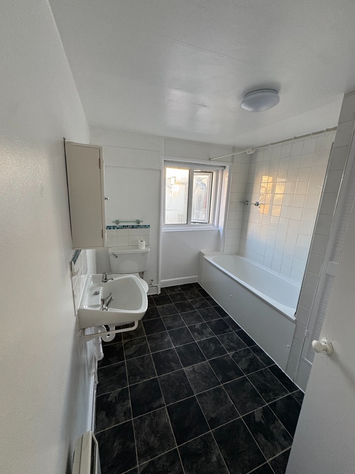 Additional image 6 of 1 Bed Flat, Charlotte Street, BN2, N1 7GU