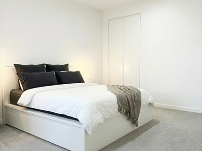 Room in a Shared House, Davestone Close, RM20