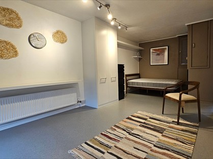 Studio Flat, Goodyer House, SW1V