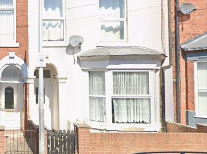 4 Bed Terraced House, Cholmley Street, HU3