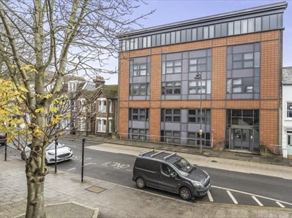 2 Bed Flat, Westside Apartments, CT2