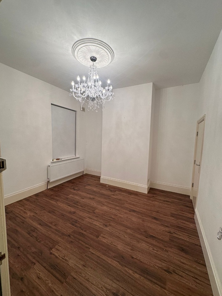 Additional image 6 of 4 Bed End Terrace, Queens Road, NG9, N1 7GU