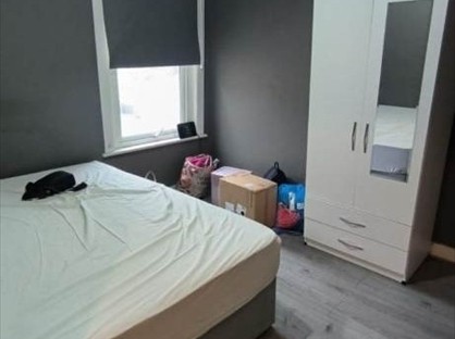 Room in a Shared House, Church Road, CR0