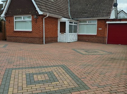 4 Bed Detached House, Hulham Road, EX8