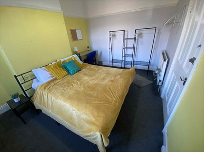 Room in a Shared House, Sidney Grove, NE4