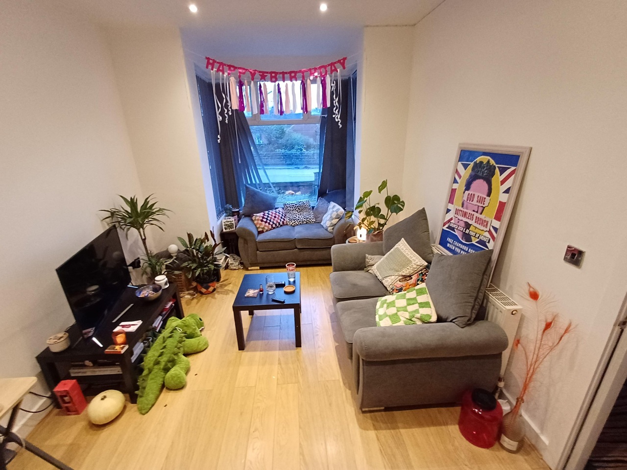 3 Bed Terraced House, Meanwood Road, LS6