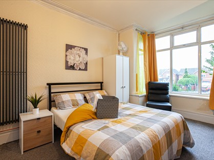 Room in a Shared House, Chorley New Road, BL6