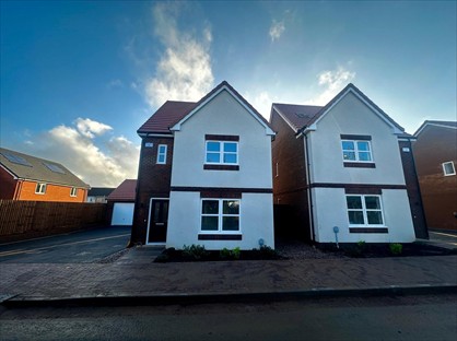 4 Bed Detached House, Meggitt Avenue, CV6