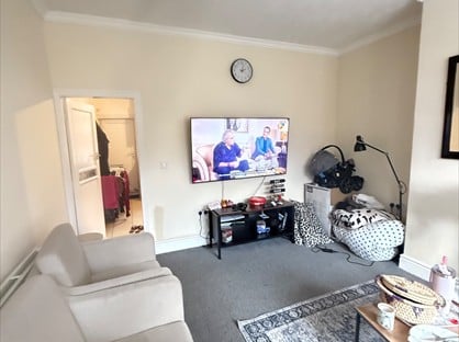 2 Bed Terraced House, Second Avenue, BL1