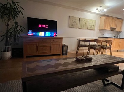 1 Bed Flat, Ferry Quays, TW8