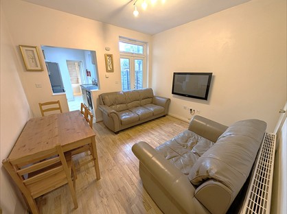 5 Bed Terraced House, Westminster Road, B29