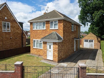3 Bed Detached House, Beaver Lane, TN23