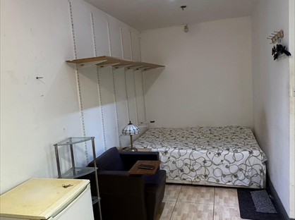 Studio Flat, Hounslow Road, TW13