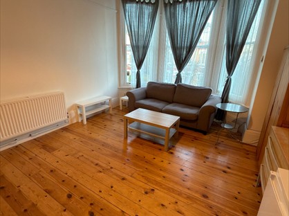 2 Bed Flat, Tierney Road, SW2