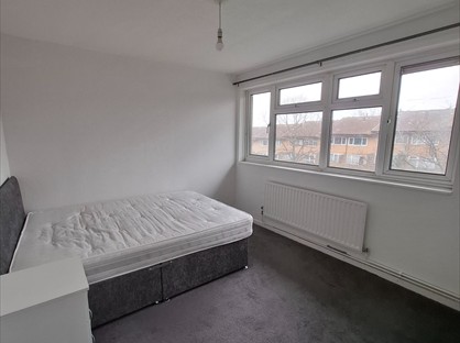 Room in a Shared House, Marjoram Place, MK14