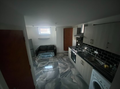 1 Bed Flat, Back Providence Avenue, LS6