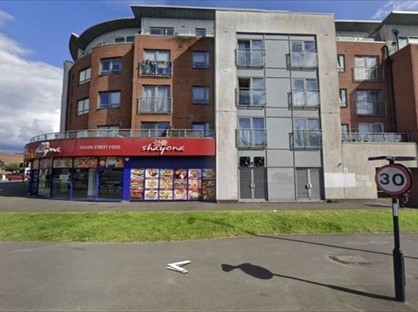 2 Bed Flat, Harkness Court, SM1