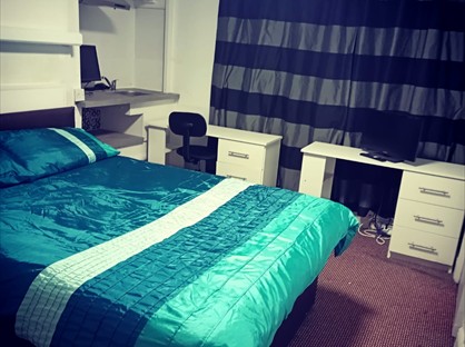 Room in a Shared House, Heath View Street, HX1