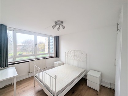 4 Bed Flat, Longland Court, SE1