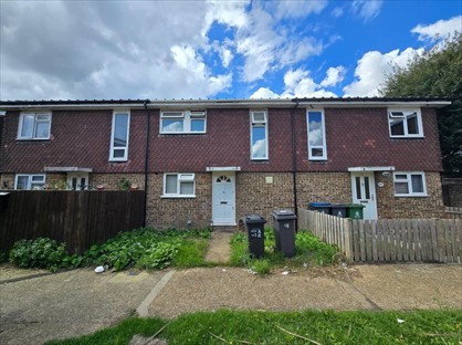 Studio Flat, Smith Street, KT5