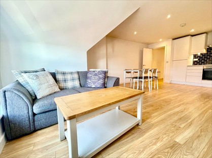 1 Bed Flat, Eltham High Street, SE9