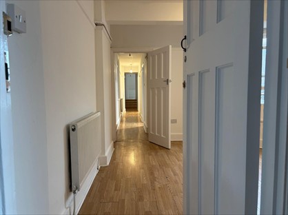 2 Bed Flat, Tooting High Street, SW17