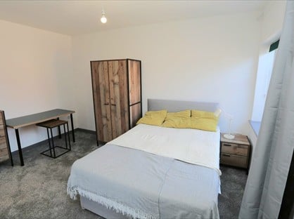 Room in a Shared House, Thames Road, WS3