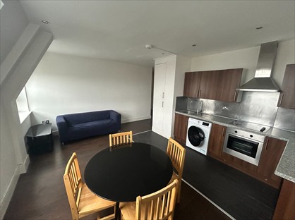 2 Bed Flat, Woodgrange Avenue, HA3