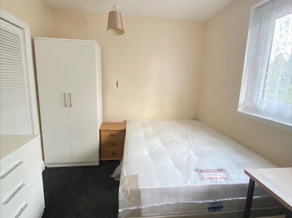 Room in a Shared House, Thimbler Road, CV4
