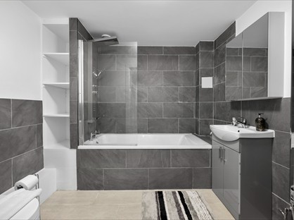 2 Bed Flat, Alberta Court South, E14