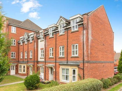 2 Bed Flat, Rylands Drive, WA2